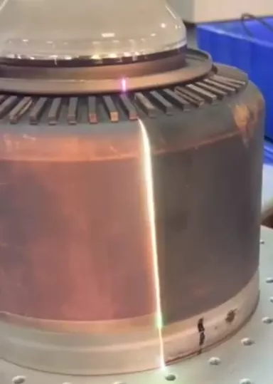手持激光清洗除锈